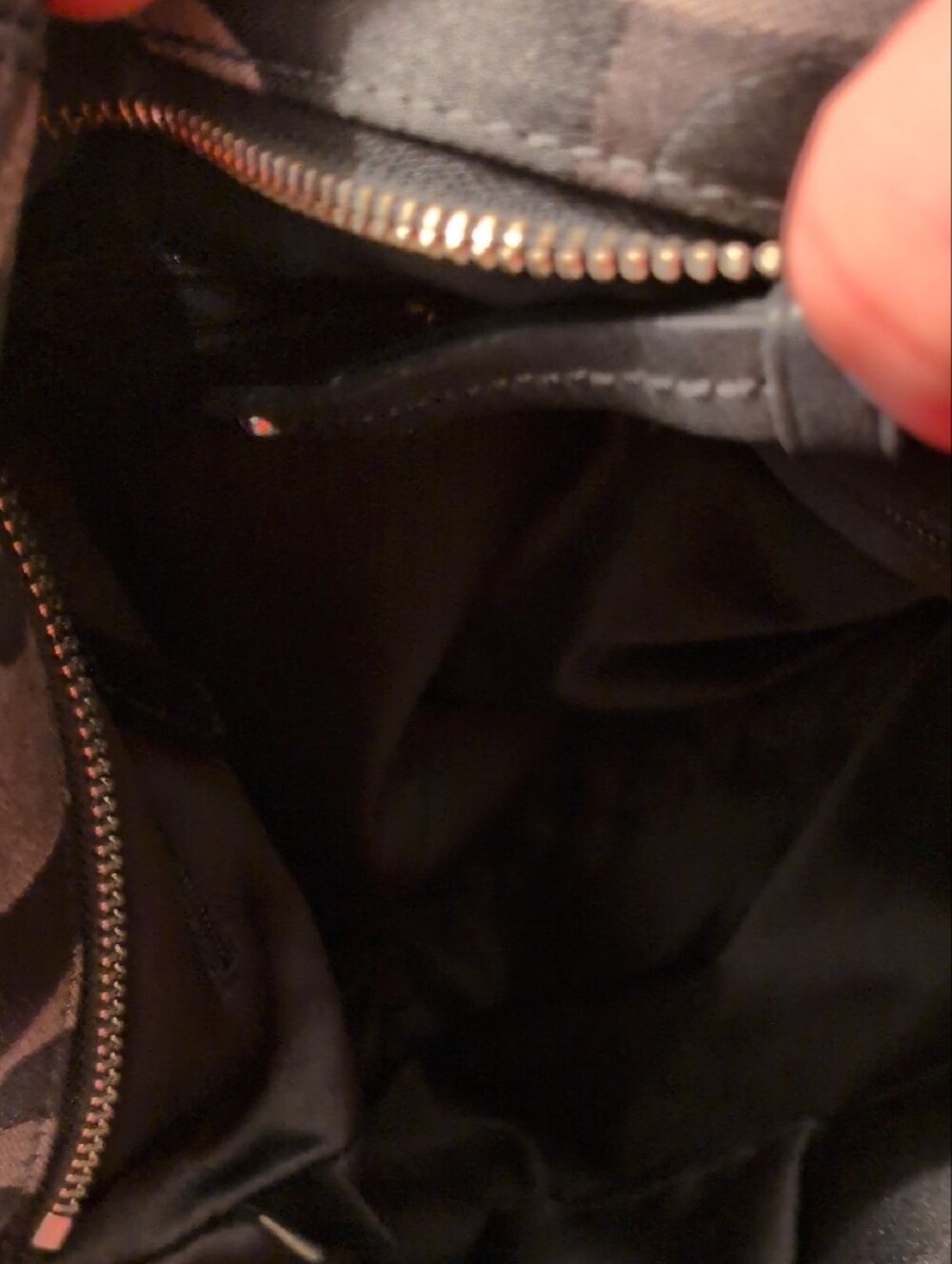 Coach Vintage Black Patterned Shoulder Bag - Picture 9 of 13